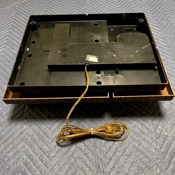 Vntg Anheuser-Busch, Budweiser Wall Sconce Display, Russel S. Kribs, Itm 005-220 - Picture 6 of 7